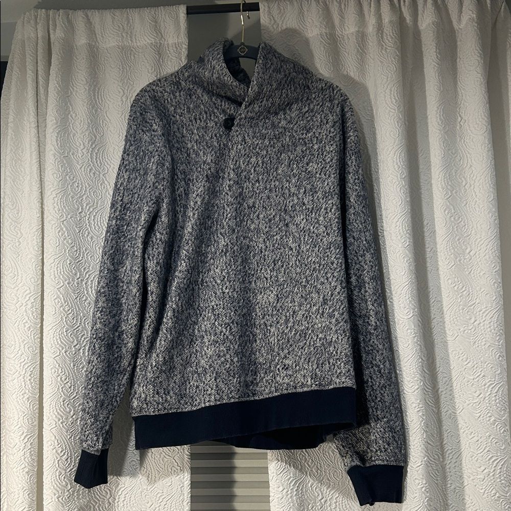 L.L. Bean Men's Navy and White Sherpa Shawl Collar Pullover Sweater Large Reg